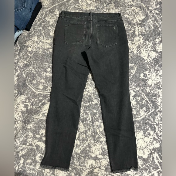 Jessica Simpson - Picture 4 of 5